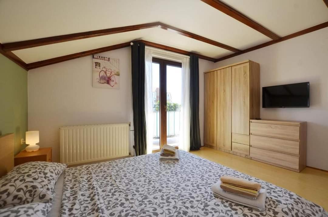 Tony Apartments 罗维尼 外观 照片