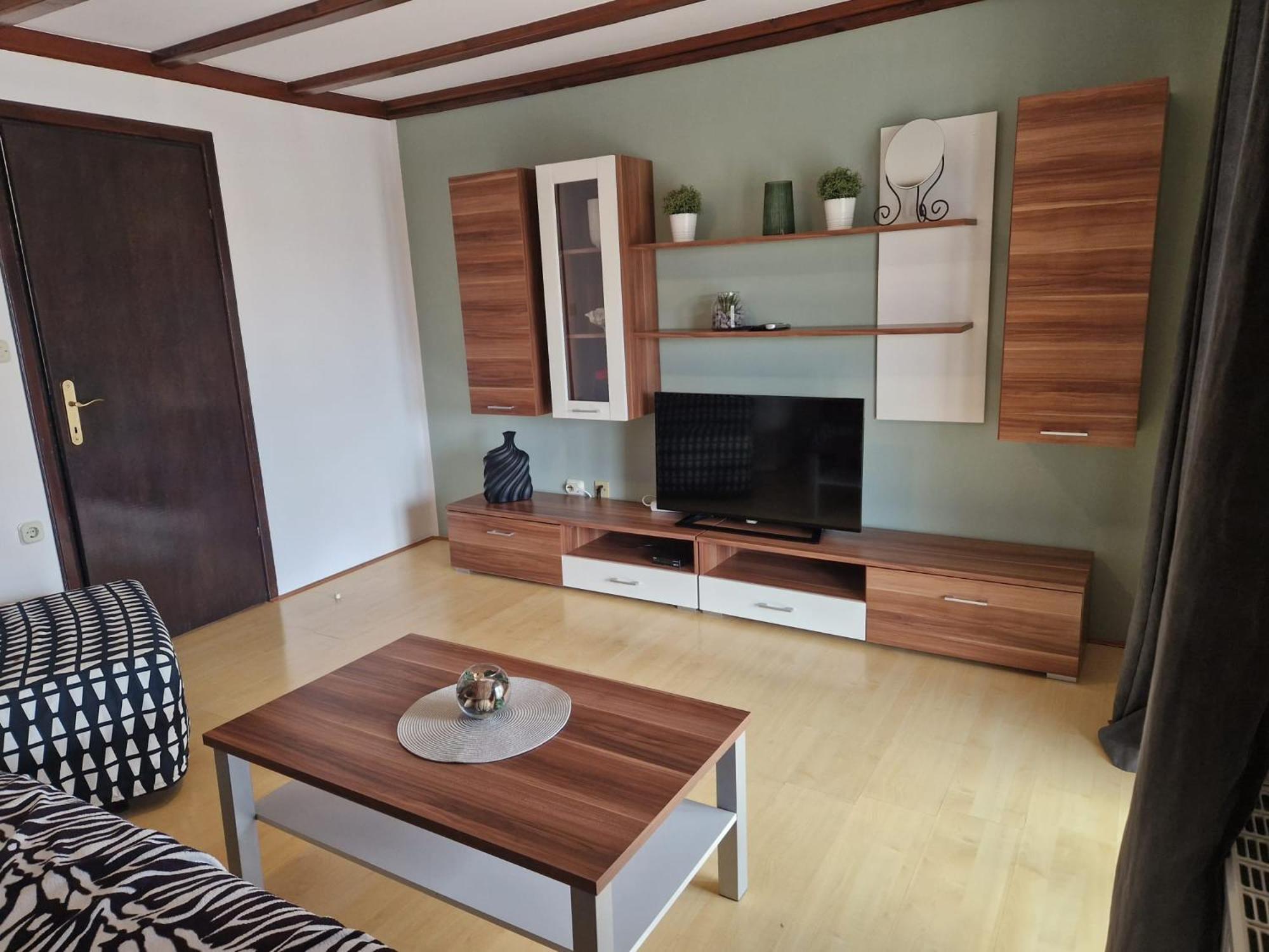 Tony Apartments 罗维尼 外观 照片